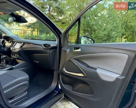 Синий Опель Crossland X, объемом двигателя 1.5 л и пробегом 200 тыс. км за 15400 $, фото 15 на Automoto.ua