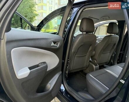 Синий Опель Crossland X, объемом двигателя 1.5 л и пробегом 200 тыс. км за 14800 $, фото 28 на Automoto.ua