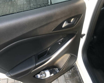 Белый Опель Grandland, объемом двигателя 1.5 л и пробегом 58 тыс. км за 29000 $, фото 12 на Automoto.ua