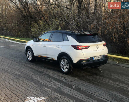 Белый Опель Grandland, объемом двигателя 1.5 л и пробегом 58 тыс. км за 29000 $, фото 1 на Automoto.ua
