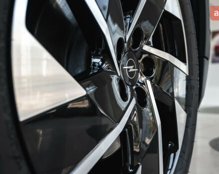 купить новое авто Опель Grandland 2025 года от официального дилера OPEL ЦЕНТРАЛЬНИЙ Опель фото