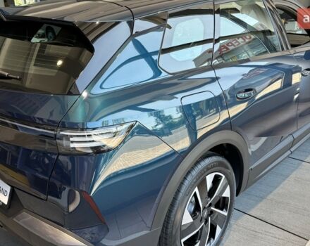 Опель Grandland, объемом двигателя 1.6 л и пробегом 0 тыс. км за 30396 $, фото 2 на Automoto.ua