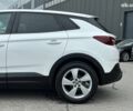 Білий Опель Grandland X, об'ємом двигуна 1.5 л та пробігом 163 тис. км за 15990 $, фото 5 на Automoto.ua