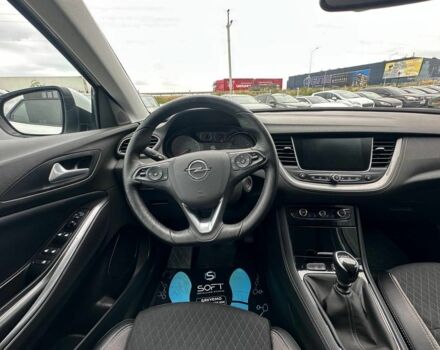 Білий Опель Grandland X, об'ємом двигуна 1.5 л та пробігом 163 тис. км за 15990 $, фото 31 на Automoto.ua
