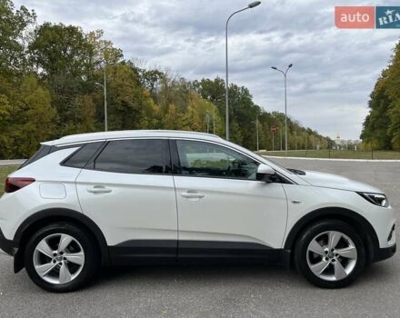 Белый Опель Grandland X, объемом двигателя 1.5 л и пробегом 72 тыс. км за 19700 $, фото 8 на Automoto.ua
