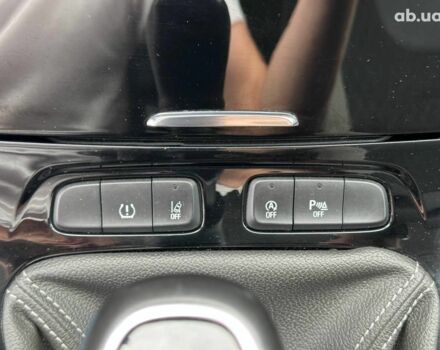 Білий Опель Grandland X, об'ємом двигуна 1.5 л та пробігом 163 тис. км за 15990 $, фото 19 на Automoto.ua