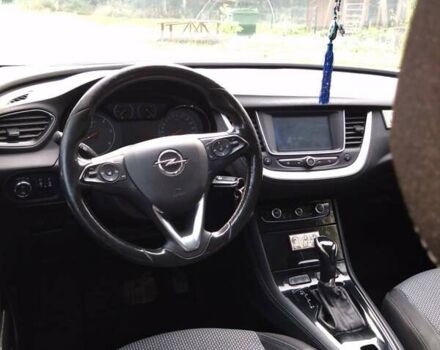 Білий Опель Grandland X, об'ємом двигуна 1.5 л та пробігом 176 тис. км за 17900 $, фото 1 на Automoto.ua