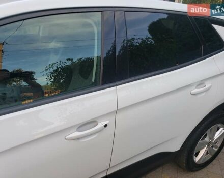 Білий Опель Grandland X, об'ємом двигуна 1.5 л та пробігом 206 тис. км за 15650 $, фото 8 на Automoto.ua
