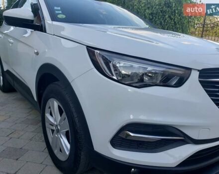 Білий Опель Grandland X, об'ємом двигуна 1.5 л та пробігом 206 тис. км за 15650 $, фото 33 на Automoto.ua