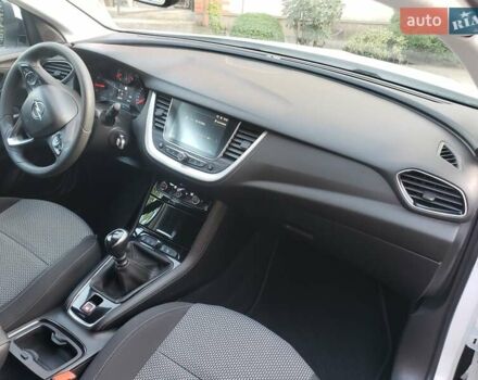 Білий Опель Grandland X, об'ємом двигуна 1.5 л та пробігом 206 тис. км за 15650 $, фото 54 на Automoto.ua