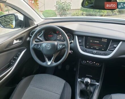 Білий Опель Grandland X, об'ємом двигуна 1.5 л та пробігом 206 тис. км за 15650 $, фото 67 на Automoto.ua