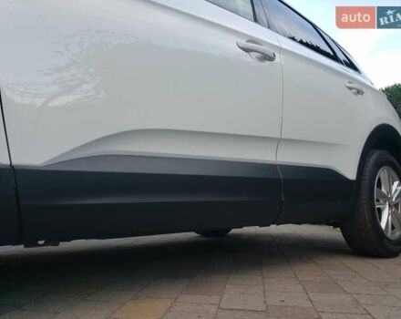 Білий Опель Grandland X, об'ємом двигуна 1.5 л та пробігом 206 тис. км за 15650 $, фото 9 на Automoto.ua