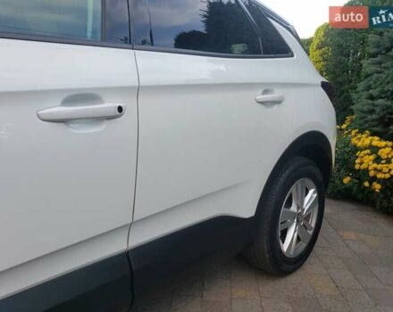 Білий Опель Grandland X, об'ємом двигуна 1.5 л та пробігом 206 тис. км за 15650 $, фото 7 на Automoto.ua