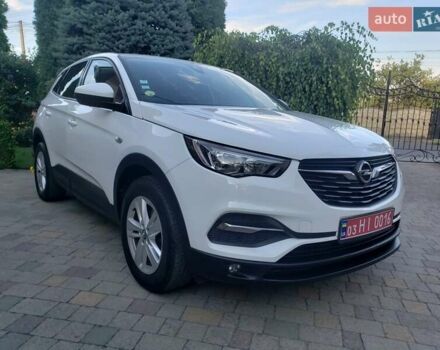 Білий Опель Grandland X, об'ємом двигуна 1.5 л та пробігом 206 тис. км за 15650 $, фото 32 на Automoto.ua
