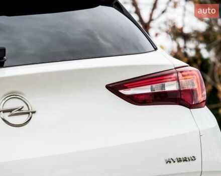 Белый Опель Grandland X, объемом двигателя 1.6 л и пробегом 54 тыс. км за 22900 $, фото 1 на Automoto.ua