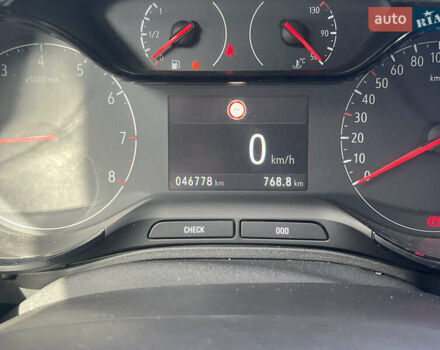 Белый Опель Grandland X, объемом двигателя 1.5 л и пробегом 46 тыс. км за 21924 $, фото 14 на Automoto.ua