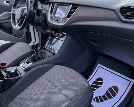 Белый Опель Grandland X, объемом двигателя 1.5 л и пробегом 47 тыс. км за 18750 $, фото 79 на Automoto.ua