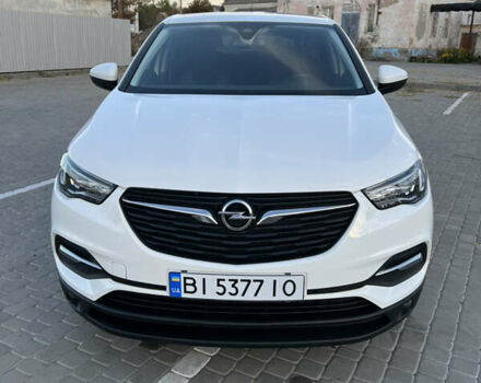 Белый Опель Grandland X, объемом двигателя 1.5 л и пробегом 47 тыс. км за 18750 $, фото 2 на Automoto.ua