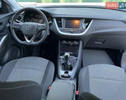 Белый Опель Grandland X, объемом двигателя 1.5 л и пробегом 43 тыс. км за 20500 $, фото 20 на Automoto.ua