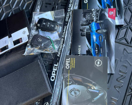 Белый Опель Grandland X, объемом двигателя 1.5 л и пробегом 47 тыс. км за 18750 $, фото 107 на Automoto.ua