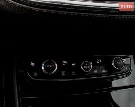 Белый Опель Grandland X, объемом двигателя 1.6 л и пробегом 54 тыс. км за 22900 $, фото 45 на Automoto.ua