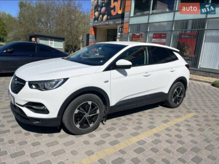 Белый Опель Grandland X, объемом двигателя 1.5 л и пробегом 35 тыс. км за 21500 $, фото 1 на Automoto.ua