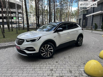 Білий Опель Grandland X, об'ємом двигуна 2 л та пробігом 151 тис. км за 23500 $, фото 1 на Automoto.ua