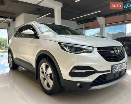 Белый Опель Grandland X, объемом двигателя 1.5 л и пробегом 53 тыс. км за 19419 $, фото 1 на Automoto.ua