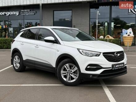 Белый Опель Grandland X, объемом двигателя 1.5 л и пробегом 80 тыс. км за 16490 $, фото 1 на Automoto.ua