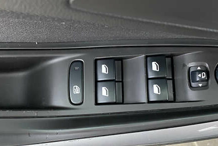 Черный Опель Grandland X, объемом двигателя 1.5 л и пробегом 197 тыс. км за 17750 $, фото 23 на Automoto.ua