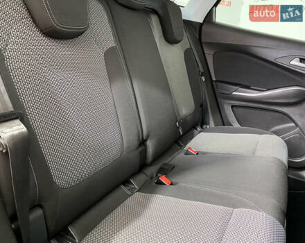 Черный Опель Grandland X, объемом двигателя 1.5 л и пробегом 197 тыс. км за 17750 $, фото 9 на Automoto.ua