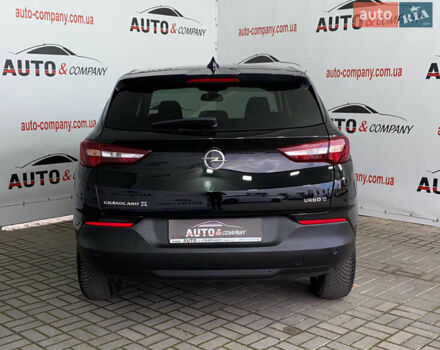 Черный Опель Grandland X, объемом двигателя 1.5 л и пробегом 197 тыс. км за 17750 $, фото 3 на Automoto.ua