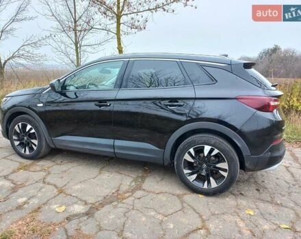 Черный Опель Grandland X, объемом двигателя 1.5 л и пробегом 215 тыс. км за 15800 $, фото 5 на Automoto.ua
