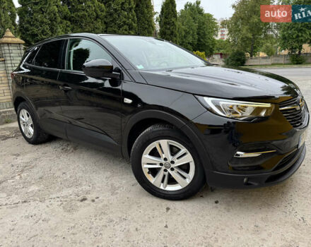 Чорний Опель Grandland X, об'ємом двигуна 1.5 л та пробігом 220 тис. км за 15800 $, фото 3 на Automoto.ua