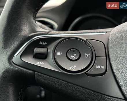 Красный Опель Grandland X, объемом двигателя 1.5 л и пробегом 79 тыс. км за 19000 $, фото 37 на Automoto.ua