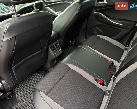 Красный Опель Grandland X, объемом двигателя 1.5 л и пробегом 79 тыс. км за 19000 $, фото 28 на Automoto.ua