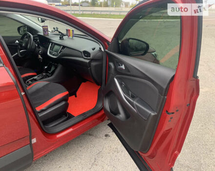 Красный Опель Grandland X, объемом двигателя 1.5 л и пробегом 103 тыс. км за 18500 $, фото 6 на Automoto.ua