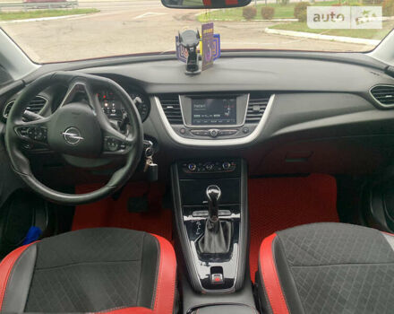 Красный Опель Grandland X, объемом двигателя 1.5 л и пробегом 103 тыс. км за 18500 $, фото 10 на Automoto.ua