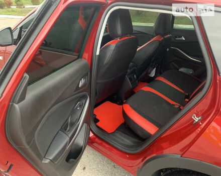 Красный Опель Grandland X, объемом двигателя 1.5 л и пробегом 103 тыс. км за 18500 $, фото 8 на Automoto.ua