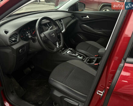 Красный Опель Grandland X, объемом двигателя 1.6 л и пробегом 53 тыс. км за 26450 $, фото 12 на Automoto.ua