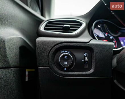 Опель Grandland X, об'ємом двигуна 1.5 л та пробігом 108 тис. км за 18841 $, фото 13 на Automoto.ua