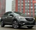Серый Опель Grandland X, объемом двигателя 2 л и пробегом 237 тыс. км за 17900 $, фото 1 на Automoto.ua