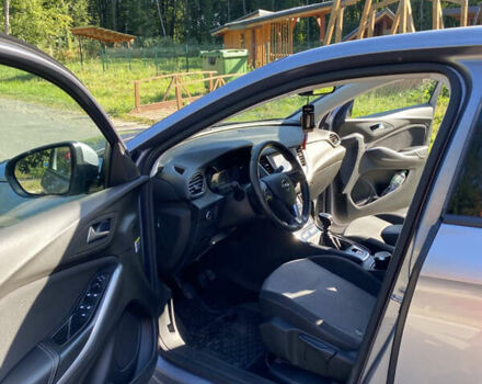 Серый Опель Grandland X, объемом двигателя 1.5 л и пробегом 173 тыс. км за 17500 $, фото 15 на Automoto.ua