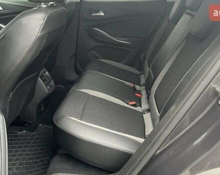 Сірий Опель Grandland X, об'ємом двигуна 1.5 л та пробігом 75 тис. км за 18615 $, фото 10 на Automoto.ua