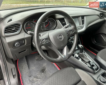 Сірий Опель Grandland X, об'ємом двигуна 1.5 л та пробігом 95 тис. км за 21499 $, фото 23 на Automoto.ua