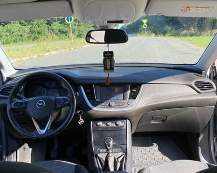 Серый Опель Grandland X, объемом двигателя 1.5 л и пробегом 173 тыс. км за 17500 $, фото 16 на Automoto.ua