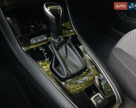 Серый Опель Grandland X, объемом двигателя 1.5 л и пробегом 93 тыс. км за 18990 $, фото 17 на Automoto.ua