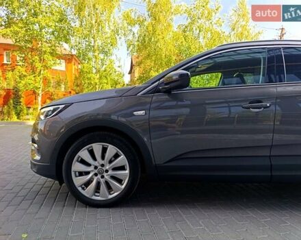 Сірий Опель Grandland X, об'ємом двигуна 2 л та пробігом 151 тис. км за 22800 $, фото 5 на Automoto.ua
