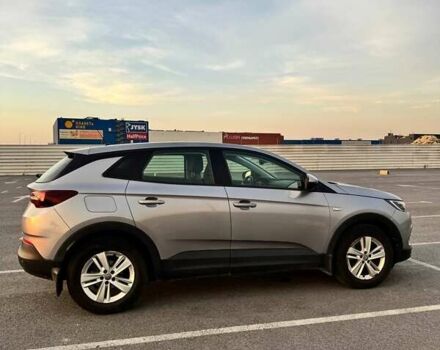 Серый Опель Grandland X, объемом двигателя 1.5 л и пробегом 89 тыс. км за 18600 $, фото 8 на Automoto.ua