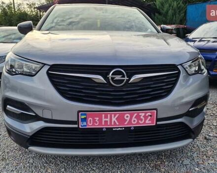 Сірий Опель Grandland X, об'ємом двигуна 1.5 л та пробігом 212 тис. км за 21900 $, фото 1 на Automoto.ua